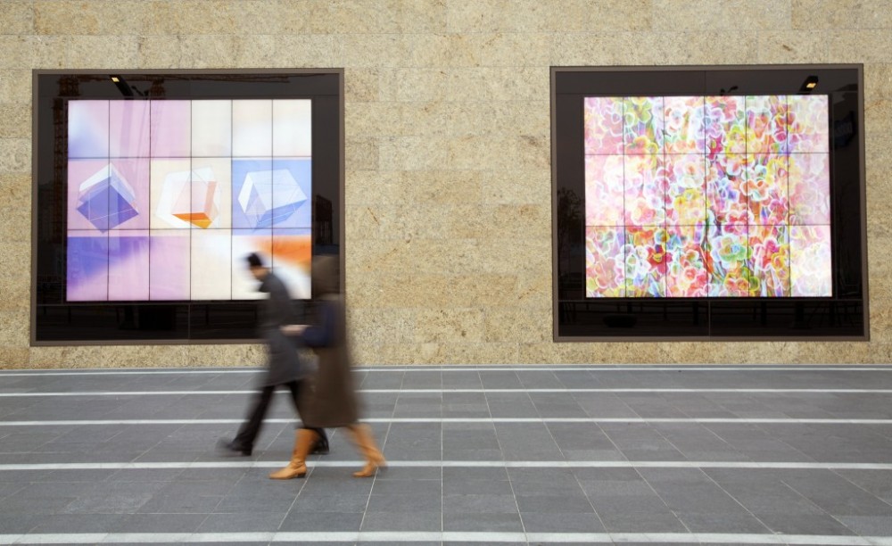 LG Display commercial displays at a local department store in Korea (Source: LG Electronics)